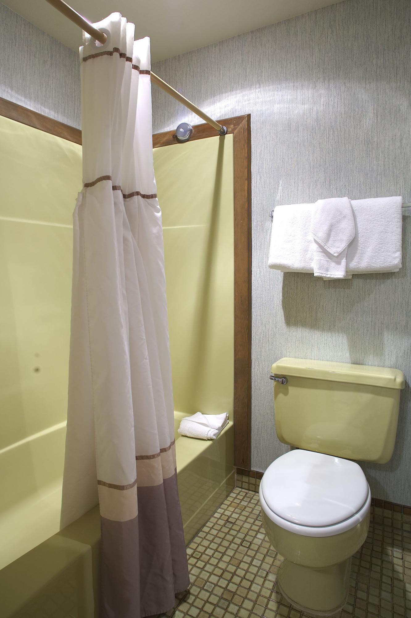 Hi Tide Oceanfront Inn ซีไซด์ ภายนอก รูปภาพ