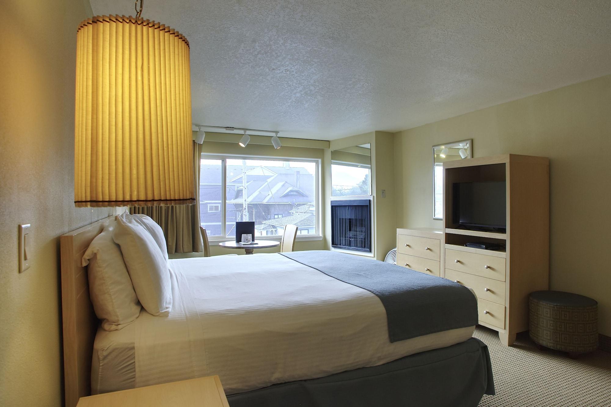 Hi Tide Oceanfront Inn ซีไซด์ ภายนอก รูปภาพ