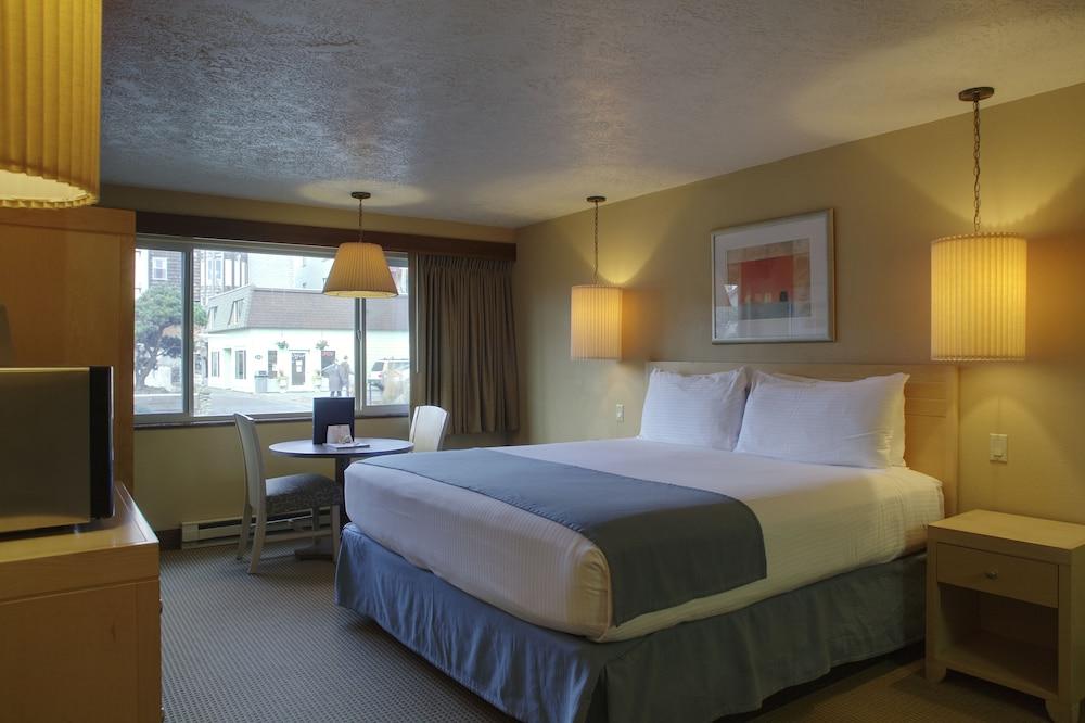 Hi Tide Oceanfront Inn ซีไซด์ ภายนอก รูปภาพ