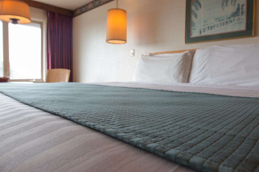 Hi Tide Oceanfront Inn ซีไซด์ ภายนอก รูปภาพ